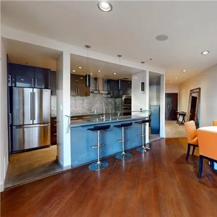 Image 4 - 1169 Larrabee Street, West Hollywood, CA 90069, USA - Condo for sale