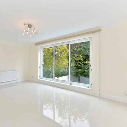 Image 2 - 9-12 Marlborough Hill, London, NW8 0NJ, United Kingdom - Townhouse for rent