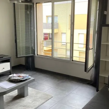 Rent this 3 bed apartment on 37 Rue du Général Leclerc in 91220 Brétigny-sur-Orge, France