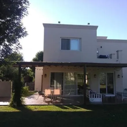 Rent this 2 bed house on unnamed road in Partido del Pilar, B1629 CFE Manzanares