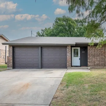 Buy this 3 bed house on 2601 Avonhill Drive in Arlington, TX 76015