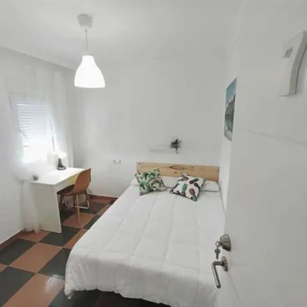 Image 6 - Pasaje de Peñaranda, 18011 Granada, Spain - Apartment for rent
