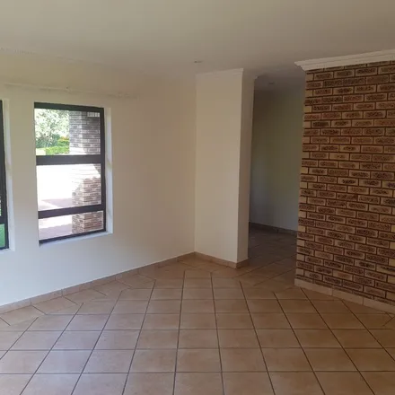Image 2 - Albert Road, Tshwane Ward 65, Irene, 0046, South Africa - Apartment for rent