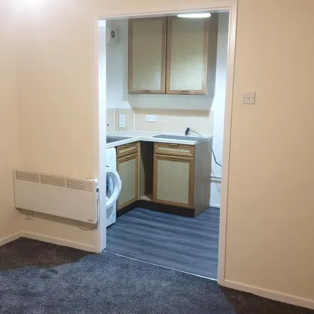 Image 7 - Rushdon Close, London, RM1 2RE, United Kingdom - Apartment for rent