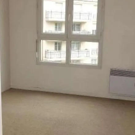 Rent this 2 bed apartment on 2 Rue Édouard Vaillant in 93350 Le Bourget, France