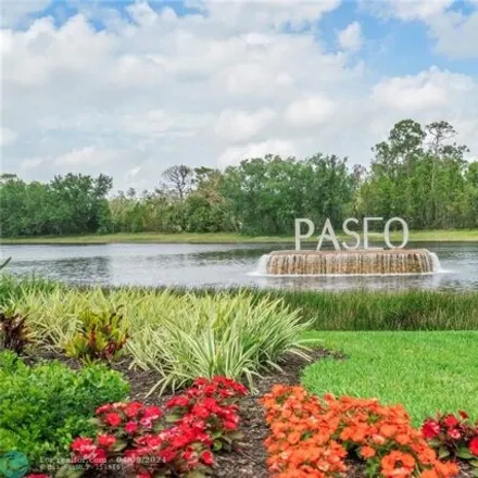Buy this 2 bed condo on 11398 Paseo Grande Boulevard in Fort Myers, FL 33912