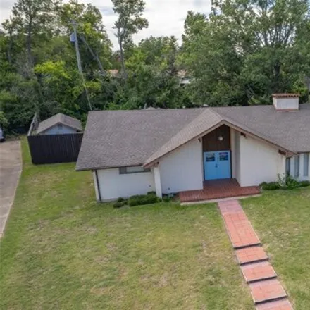 Buy this 3 bed house on 6 Priscilla Lane in Greenville, TX 75402