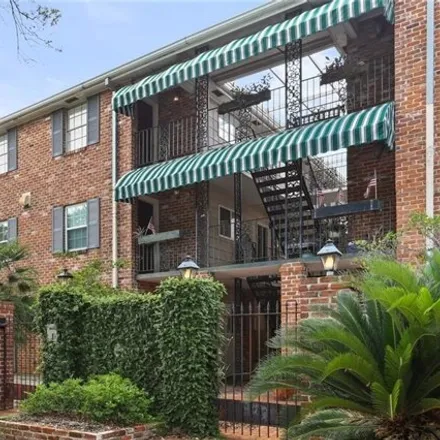 Buy this 1 bed condo on 2855 Saint Charles Avenue in New Orleans, LA 70115