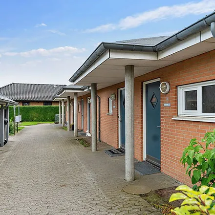 Rent this 1 bed apartment on Munkgårdkvarteret 239F in 7400 Herning, Denmark