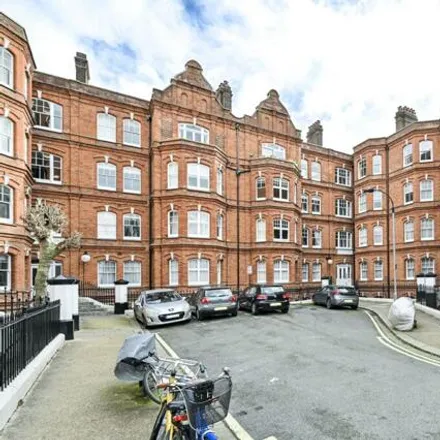 Image 7 - Unwin Mansions, Queen's Club Gardens, London, W14 9RH, United Kingdom - Apartment for rent