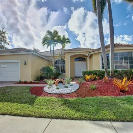 Rent this 5 bed house on 2536 Eagle Run Court in Weston, FL 33327