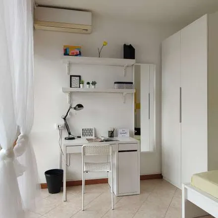 Image 7 - Yujingyuang, Via Giambellino, 20146 Milan MI, Italy - Apartment for rent
