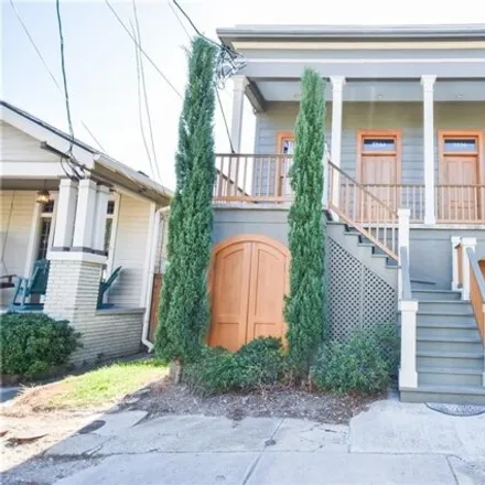 Image 1 - 2240 Constance Street, New Orleans, LA 70130, USA - House for rent