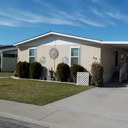 Image 2 - The Desert Pines mobile Home Park, Kennewick, WA 99338, USA - Apartment for sale