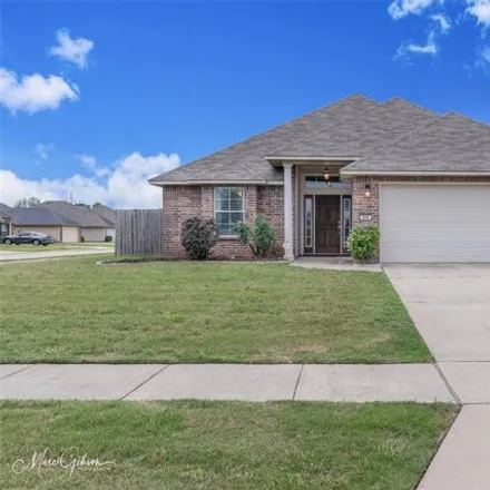 Buy this 3 bed house on 438 Jordan Drive in Southern Gardens, Bossier City
