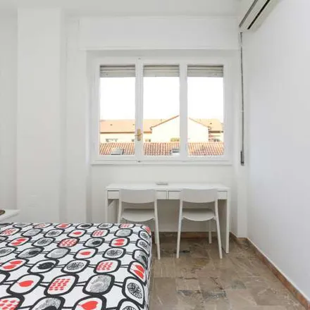 Image 4 - Via Ascanio Sforza 85, 20141 Milan MI, Italy - Apartment for rent