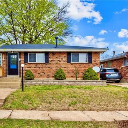 Buy this 3 bed house on 3637 French Avenue in St. Louis, MO 63116