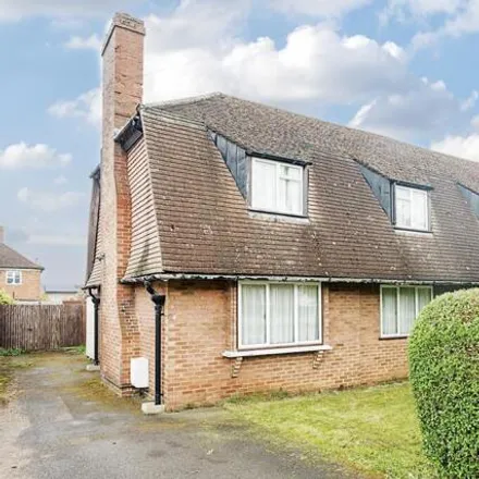 Buy this 3 bed duplex on Sheepfold Hill in Flitwick, MK45 1BT