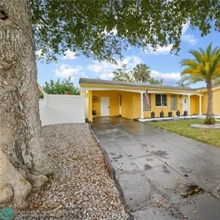Image 4 - 2044 Northwest 11th Avenue, Middle River Vista, Fort Lauderdale, FL 33311, USA - House for sale