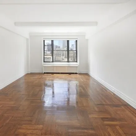 Image 2 - 128 Central Park S Unit 15D, New York, 10019 - Apartment for sale