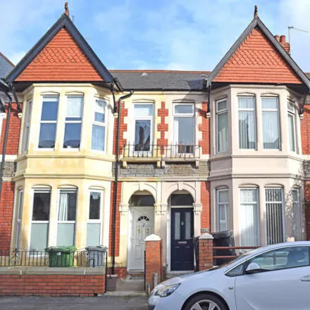 Buy this 3 bed townhouse on 2 Heathfield Place in Cardiff, CF14 3JZ