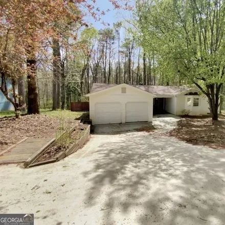 Buy this 3 bed house on Smyrna Powder Springs Road Southwest in Cobb County, GA 30008