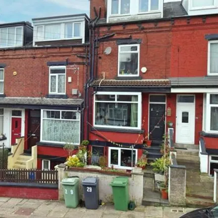 Buy this 2 bed townhouse on Elsham Terrace in Leeds, LS4 2RB