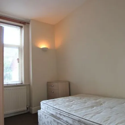 Rent this 2 bed apartment on Glenthorn Road in Newcastle upon Tyne, NE2 3HJ
