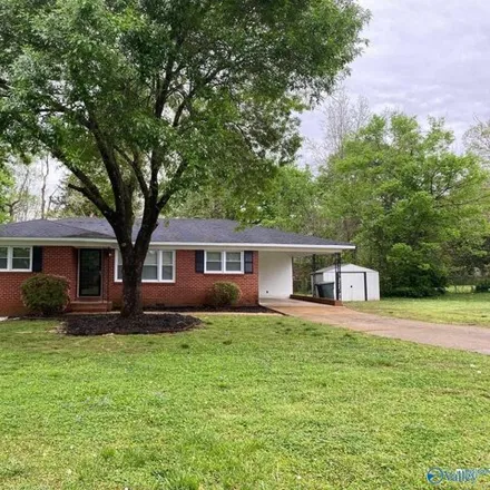 Rent this 3 bed house on 3739 Crestmore Avenue Northwest in Union Park, Huntsville