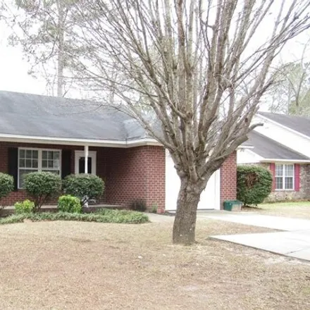Rent this 3 bed house on 920 Mordred Street in Sumter, SC 29154