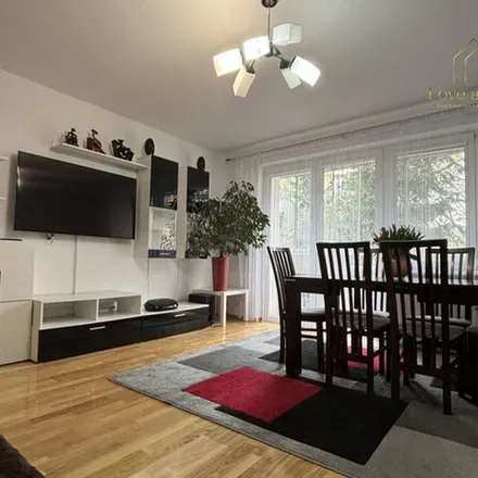 Rent this 3 bed apartment on Profesora Stefana Myczkowskiego 8 in 80-215 Gdańsk, Poland