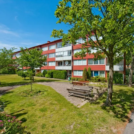 Rent this 3 bed apartment on Högbovägen 1m in 227 31 Lund, Sweden