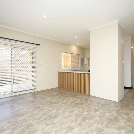 Image 2 - Matoska Close, Mount Sheridan QLD 4868, Australia - Apartment for rent