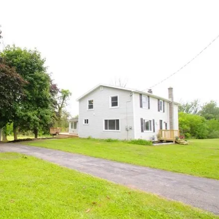 Buy this 3 bed house on 17042 Ridge Road in Murray, Orleans County