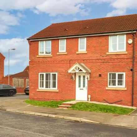 Buy this 3 bed house on Hyde Park Road in Hull, HU7 3AS