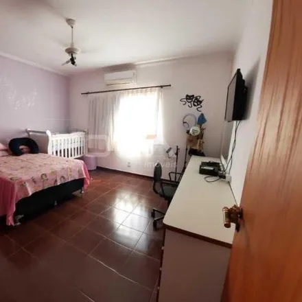 Buy this 3 bed house on Rua Octávio Martins Braga in Jardim Califórnia, Ribeirão Preto - SP