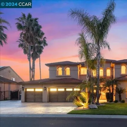 Buy this 5 bed house on 5717 Gateway Court in Discovery Bay, CA 94505