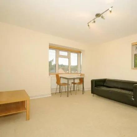 Image 5 - Liddell Way, Ascot, SL5 9EN, United Kingdom - Room for rent