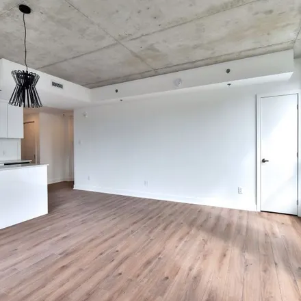 Rent this 2 bed apartment on 1569 Rue Saint-Hubert in Montreal, QC H2L 3Z1