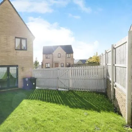 Image 2 - Dean House Gate, Thornton, BD15 8HF, United Kingdom - Duplex for sale