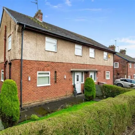 Buy this 3 bed duplex on Mardale Avenue in Moss Bank, WA11 7AH