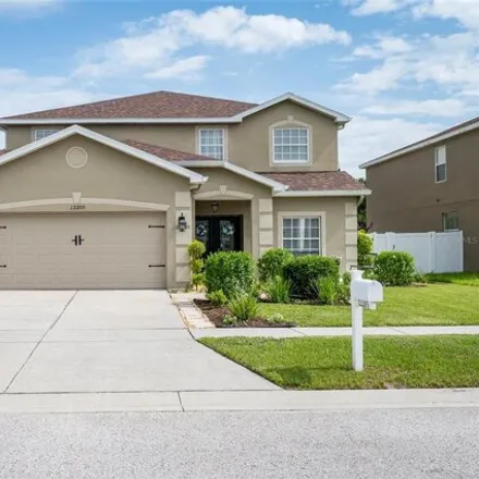 Buy this 6 bed house on 12205 Citrus Leaf Dr in Gibsonton, Florida
