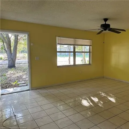 Image 4 - 2652 Dolphin Drive, Sebring, FL 33870, USA - House for sale