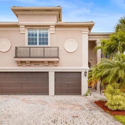 Buy this 5 bed house on 5 in Ridgewood Circle, Royal Palm Beach