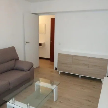 Rent this 2 bed apartment on Praza da Gaiteira in 5, 15006 A Coruña