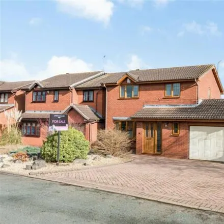 Buy this 4 bed house on 4 Trenance Close in Lichfield, WS14 9SJ
