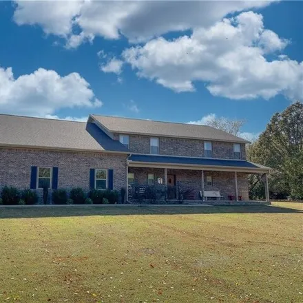 Buy this 5 bed house on unnamed road in Washington County, AR 72730
