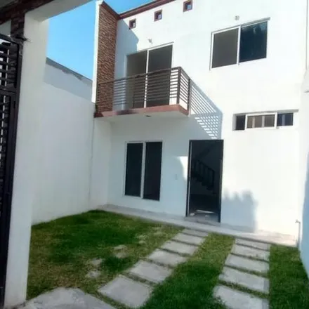Buy this 3 bed house on Calle Jesús Terán in 72743 Cuautla, MOR