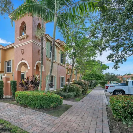 Buy this 3 bed condo on 907 Southwest 143rd Avenue in Pembroke Pines, FL 33027