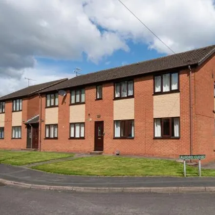 Rent this 2 bed room on Alford Close in Chesterfield, S40 1YP